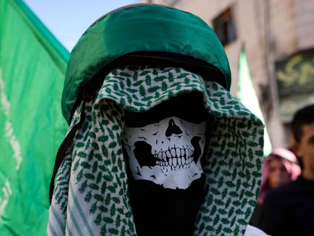 Hamas terrorist (Hazem Bader / AFP via Getty)