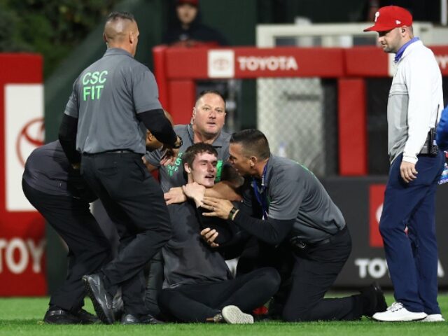 Fan Ran on Field During Phillies-Diamondbacks Game 2, and Got Absolutely  Lit Up by a Security Guard - Sports Illustrated