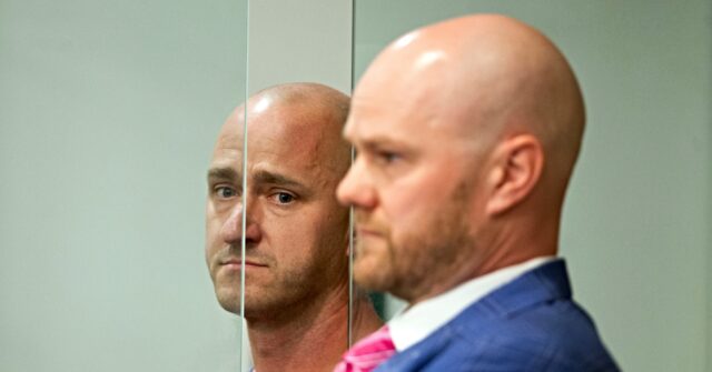 Alaska Airlines Pilot Pleads Not Guilty to Attempted Murder After Trying to Shut Down Plane Engines Midflight