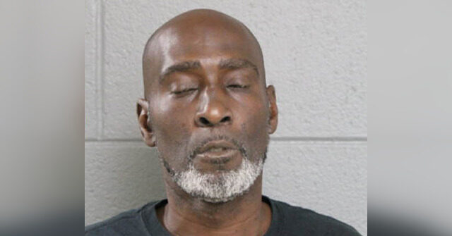 Prosecutors: Man Found with 62 Pounds of Cocaine in Chicago Freed