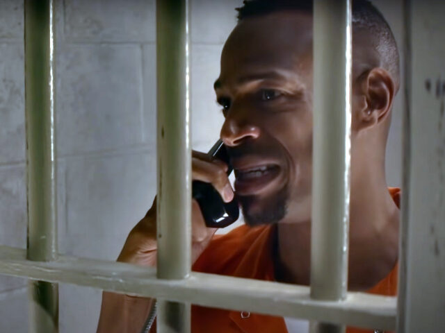 marlon-wayans-netflix-naked-trailer