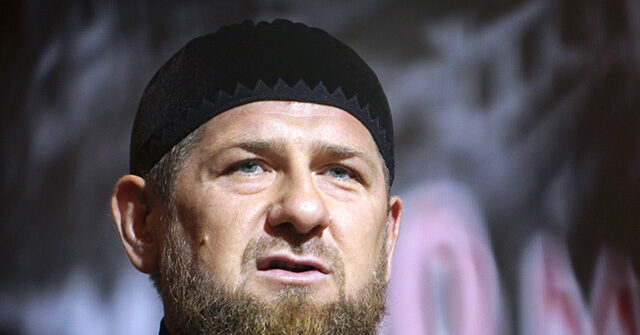 Reports: Russia to Welcome Palestinian Leader, Chechen Strongman Offers to Help Jihad