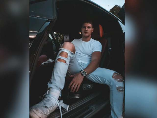 Police: MTV Star Sam Logan Robbed by Thief Who Tracked Him on Social Media - Vimarsana News