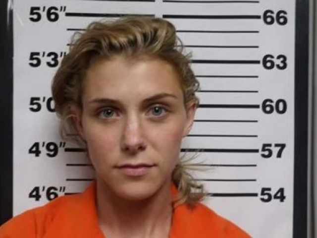 Missouri Teacher, 24, Accused of Grooming Student, 16, Over Snapchat - Vimarsana News