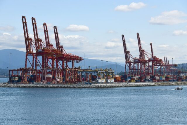 Canada has seen its strongest exports in two years, with its trade balance rebounding afte
