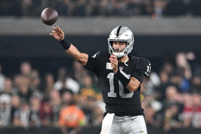 Jimmy Garoppolo led the Las Vegas Raiders to victory over the Green Bay Packers in Nevada