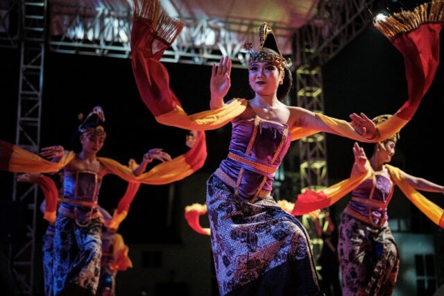 Lengger Lanang is performed by men dressed as Javanese princesses, wearing tight, colourfu