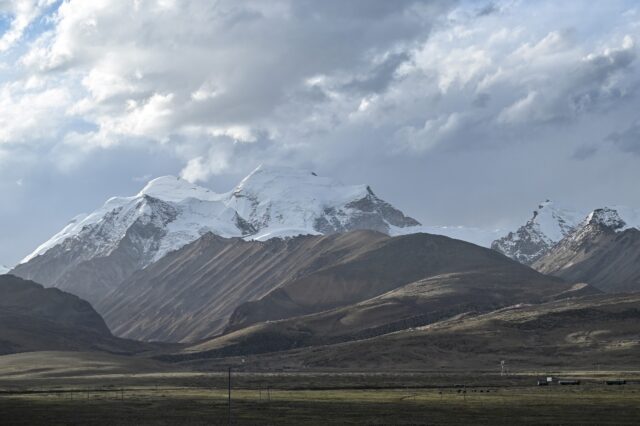 About 3.6 million tons of China's lithium lies in hard rock deposits in Tibet, according t