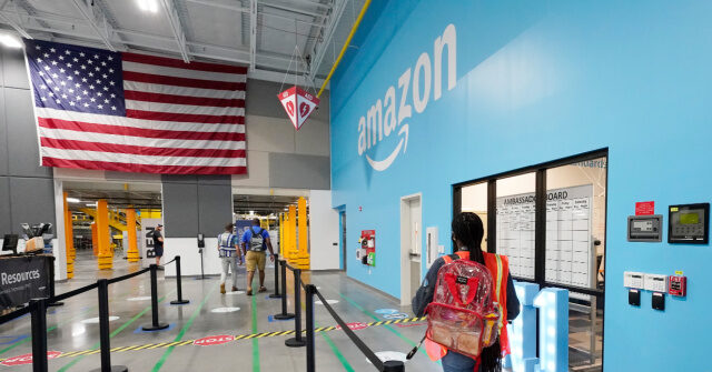 NextImg:Amazon Slashing Hundreds of Jobs in Alexa Unit to Focus on AI