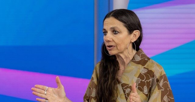 Justine Bateman Blasts SAG-AFTRA Deal: If Actors Approve Contract, They'll Be 'Replaced' by AI