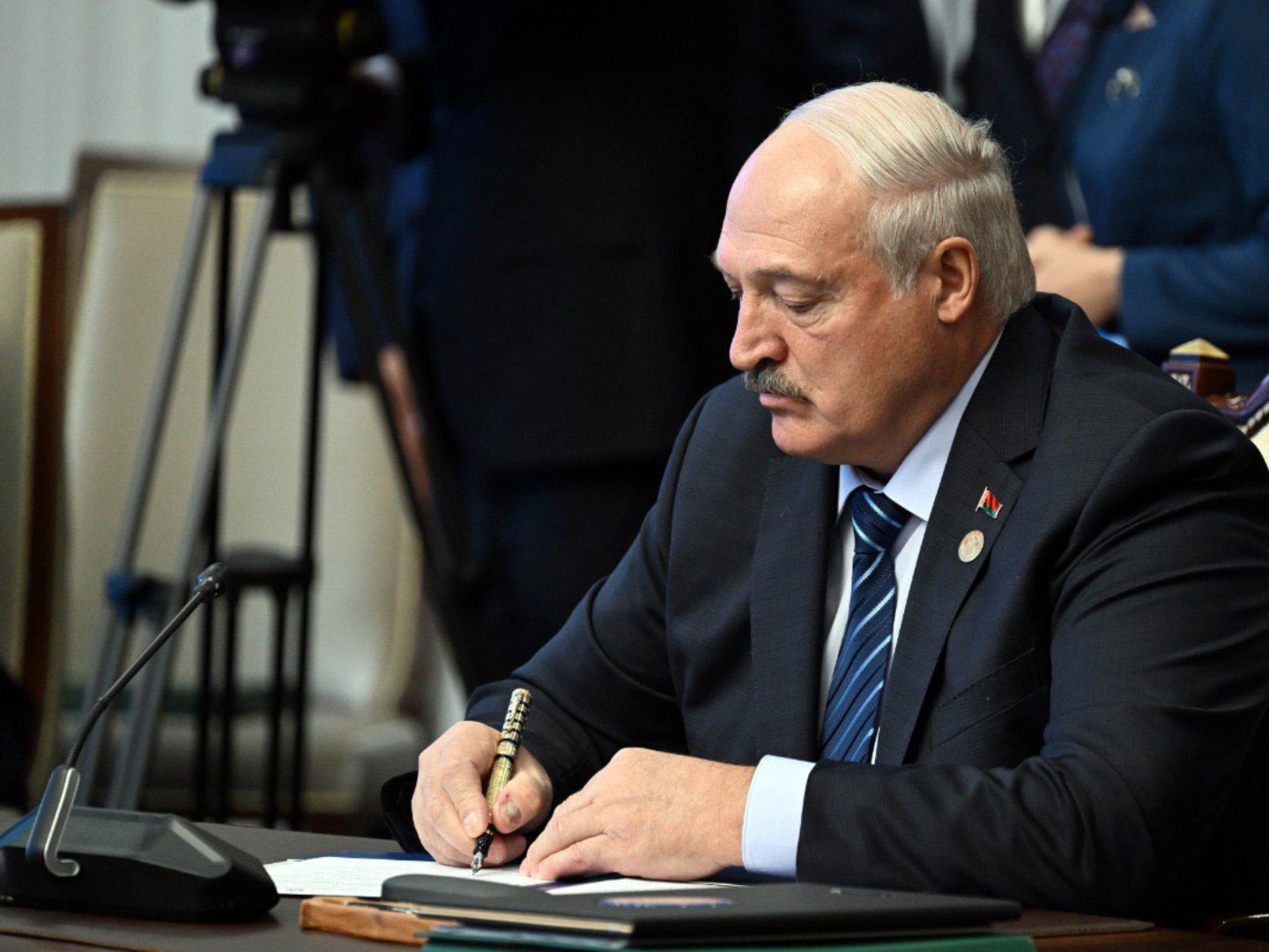 Belarus Sentences Newspaper Editor to Four Years in Prison - Vimarsana News