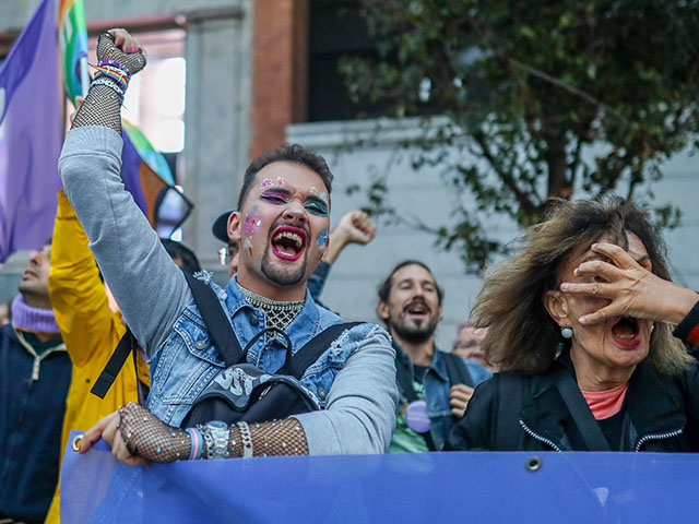 Transgender Activists Attack Feminists Holding Event for Women's Rights - Vimarsana News