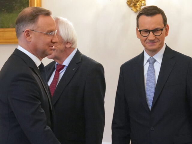 Polish President Andrzej Duda (L) meets with Prime Minister Mateusz Morawiecki from Poland
