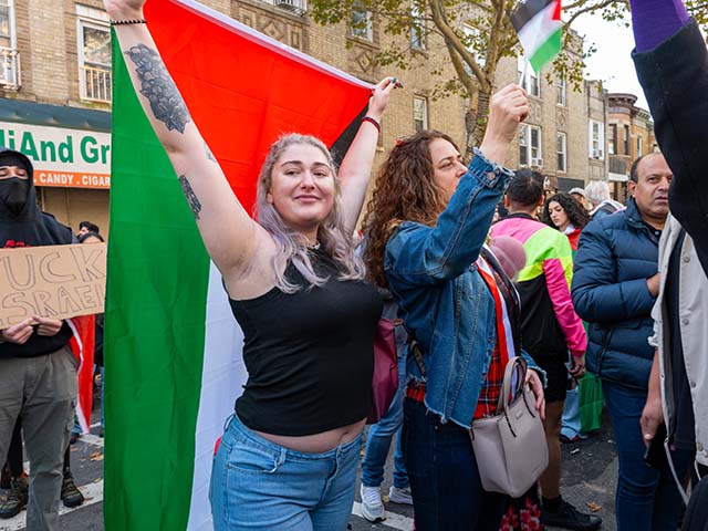 Guardian: Young Americans Turning to Islam to Show Solidarity with Gaza - Vimarsana News
