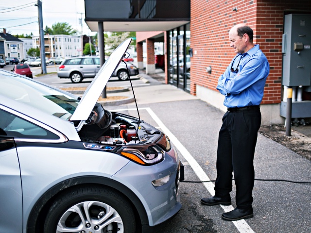 Report: Electric Cars Have 80% More Problems than Gas-Powered Cars - Vimarsana News