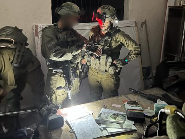 WATCH: IDF Raids Hamas Terrorist Base in Jabaliya 'Refugee Camp'; Seizes Intel - Vimarsana News