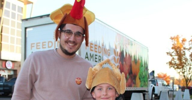 VIDEO: Michiganders Donate 5,500 Thanksgiving Turkeys to People in Need