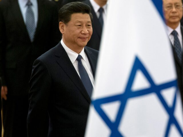 Chinese President Xi Jinping, front right, and Israeli President Shimon Peres, front left,