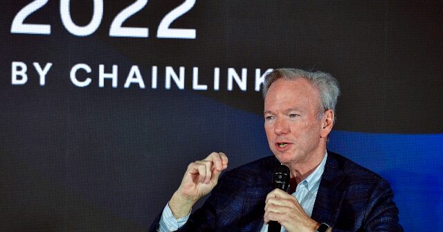 Former Google Boss Eric Schmidt Raises Alarm on AI Development, Compares to Nuclear Weapons