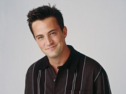 FRIENDS -- Pictured: Matthew Perry as Chandler Bing -- Photo by: NBCU Photo Bank