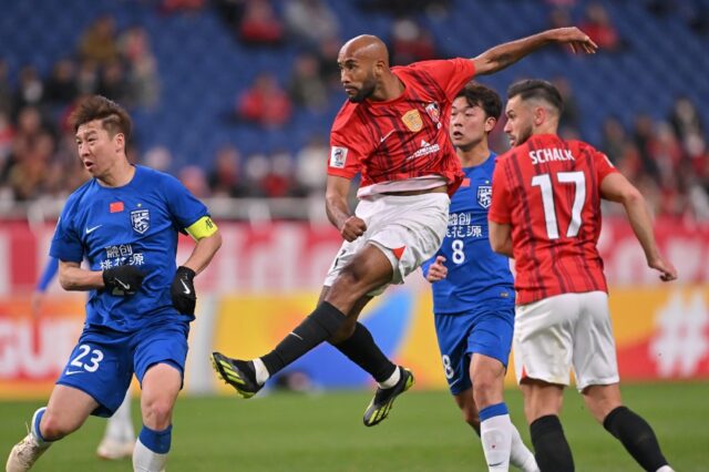 Jose Kante scored in the 90th minute to keep defending champions Urawa Red Diamonds alive