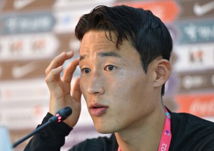 Son Jun-ho speaking to the media at the 2022 World Cup in Qatar