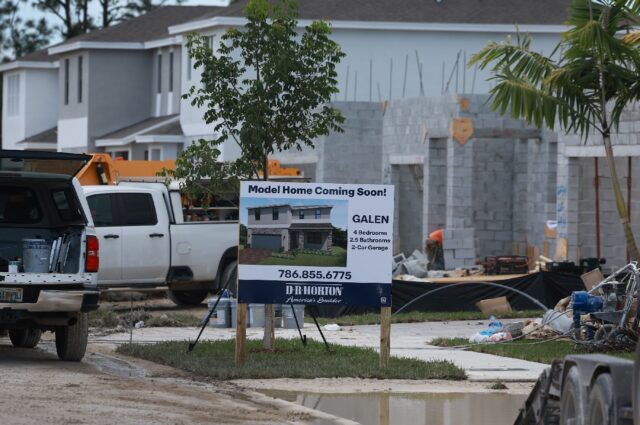 US new home sales eased to an annual rate of 679,000 in October, cooling from September's