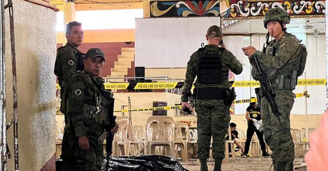 Presumed Islamic Terrorists Bomb Catholic Mass in Philippines, Killing 4