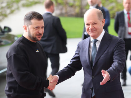BERLIN, GERMANY - MAY 14: Ukrainian President Volodymyr Zelenskyy (L) is welcomed by Olaf
