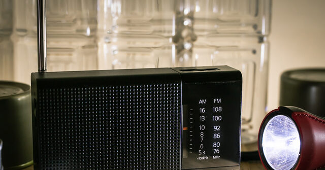 Homes Should Have Candles, Radio in Case of Cyber Attack Says UK