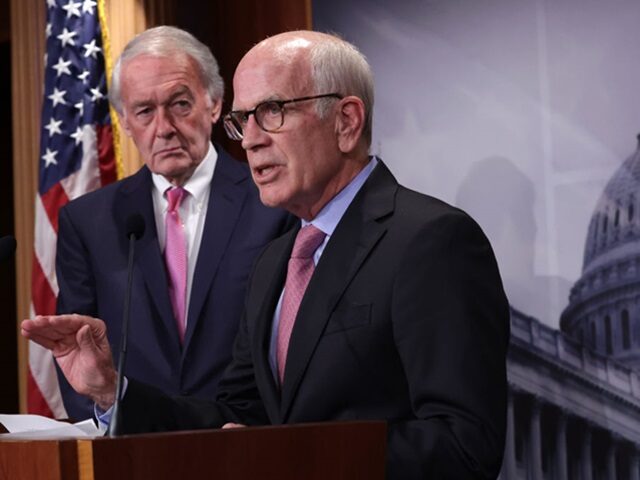 Dem Sen. Welch: I’ll Give Trump Credit for Securing Border