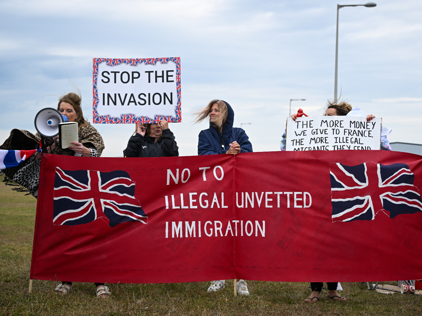 Politicians Will Face 'Red-Hot Furry' if They Fail to Cut Migration: Top Tory - Vimarsana News