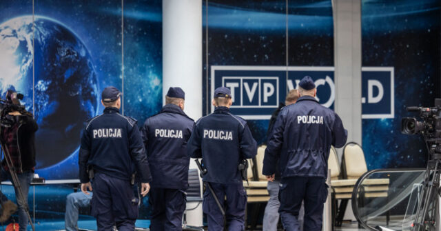 New Polish Globalist Govt Shuts Down TV Channel, Sacks Media Bosses