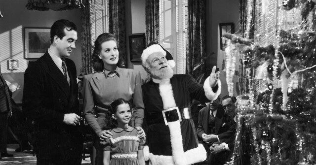 Ng: 'Miracle on 34th Street' Is a Conservative Christian Movie that Celebrates Thanksgiving, Christmas, and even Easter