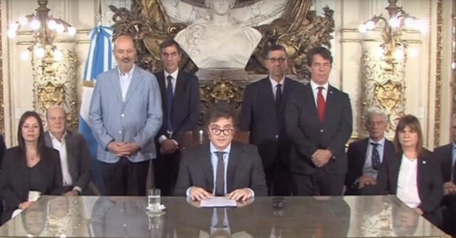 Argentina: Javier Milei Signs Executive Order Weakening or Ending 350 Socialist Policies