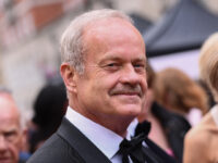 ‘Frasier’ Star Kelsey Grammer Says He Still Supports Donald Trump, Paramount Reportedly Cuts Interview Short