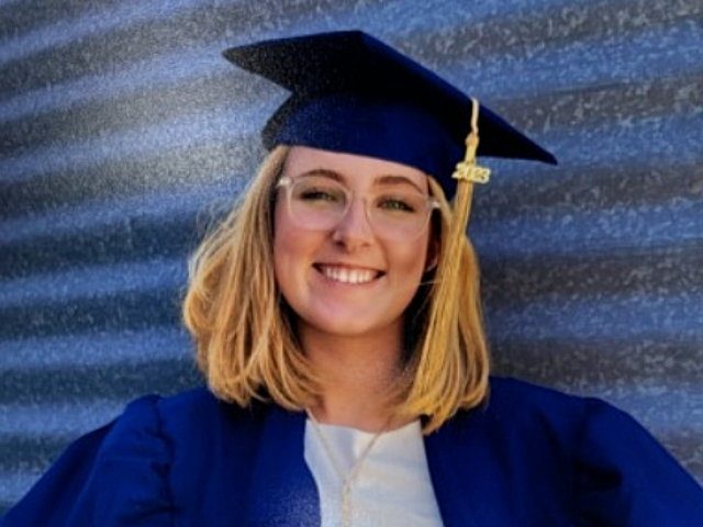 Texas Teen Drives Friends to Safety Before Dying of Gunshot Wound - Vimarsana News