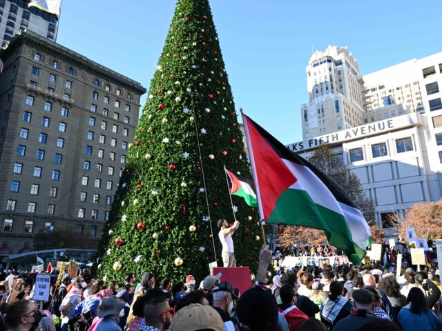 SAN FRANCISCO, CALIFORNIA - DECEMBER 23: Pro-Palestinian demonstrators gather at Union Squ