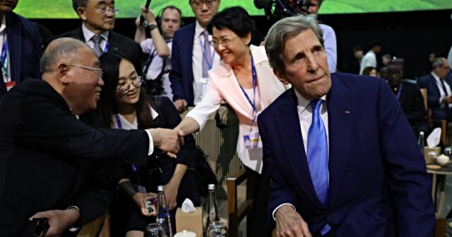All 80,000+ Delegates at COP28 Climate Summit Take Day off from 'Exhausting' Talks