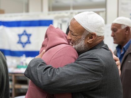 PHOTOS: Muslim Israeli Arab Family Greets Freed Relatives