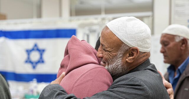 Muslim Israeli Arab Family Greets Freed Relatives