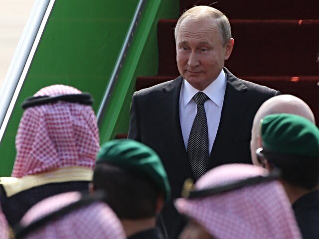 RIYADH, SAUDI ARABIA - OCTOBER,14 (RUSSIA OUT) Russian President Vladimir Putin arrives to