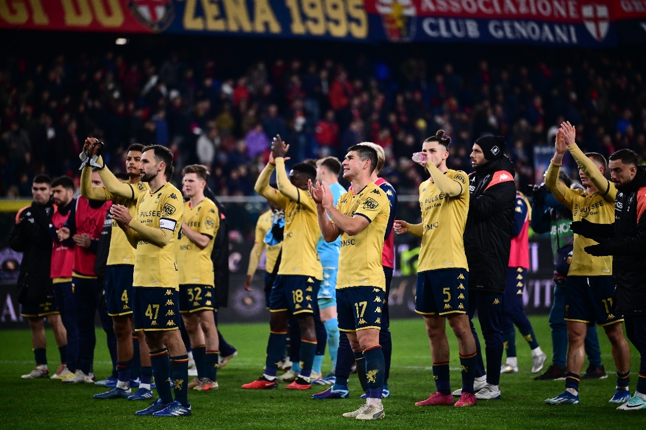 April 24, 2022, GENOA, ITALY: Genoaâ€™s players jubilates after