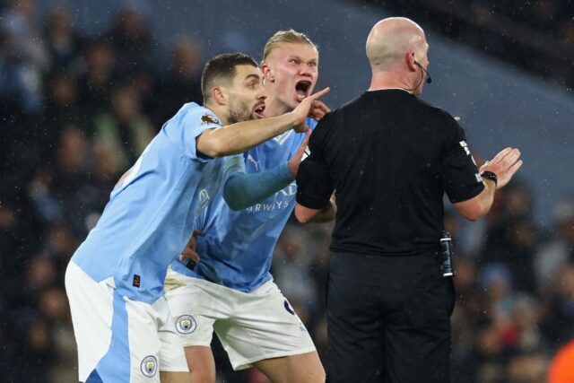 Manchester City were furious at a controversial late refereeing decision in Sunday's 3-3 d