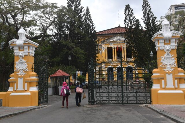 Truong My Lan will be tried at the Ho Chi Minh City People's Court, accused with dozens of