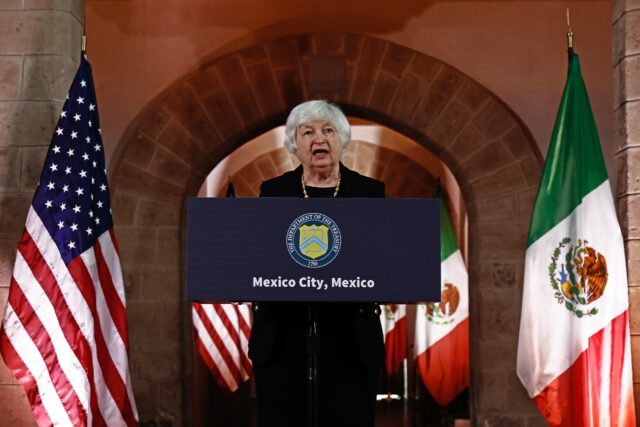 US Treasury Secretary Janet Yellen and Mexico's Finance Minister Rogelio Ramirez de la O a