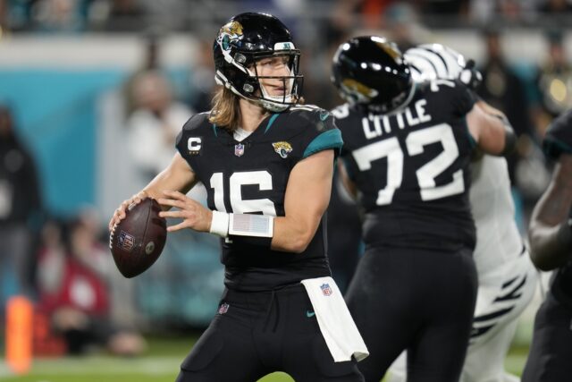 Jaguars QB Trevor Lawrence Sprains Right Ankle In 34-31 Overtime Loss ...