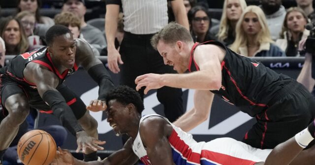 Pistons Beat Raptors 129-127 To End NBA Record-tying Losing Streak At ...