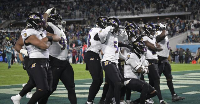 Ravens Beat Mistake-prone Jaguars 23-7 For 4th Consecutive Victory And ...