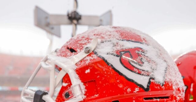 KC Forecasts Project Chiefs-Dolphins Could Be One of the Coldest NFL Games on Record